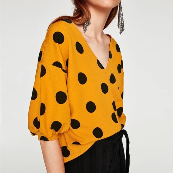 yellow polka dot top zara